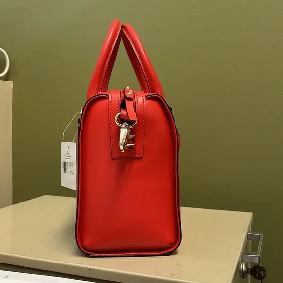 Kate Spade Montford Park Smooth Bag NWT - Picture 2 of 8